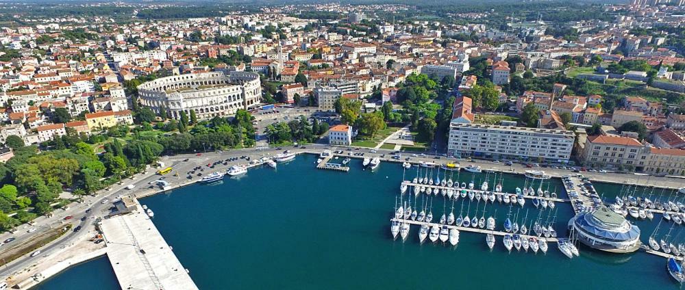 Villa Isabella Pula Eksteriør billede